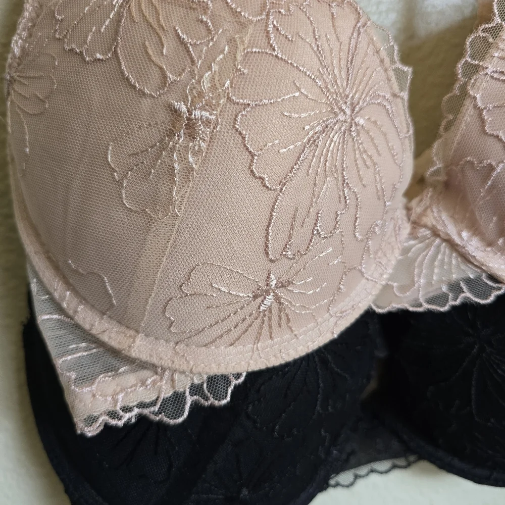 Jessica Simpson 2 Pack Underwire Light Padding Lace Design Blk/Blush Pink 36C